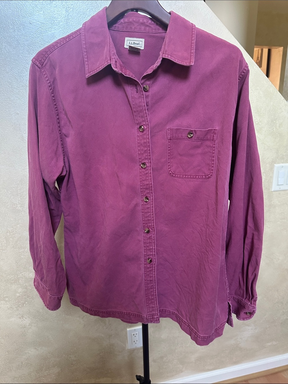 Vintage L.L. Bean Women's Button down size large